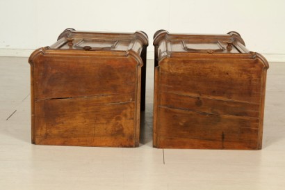 Par mesitas Umbertino ", pies, las poblaciones de nogal se convirtió, en forma superior, #bottegaumbertina