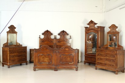 Par mesitas Umbertino ", pies, las poblaciones de nogal se convirtió, en forma superior, #bottegaumbertina