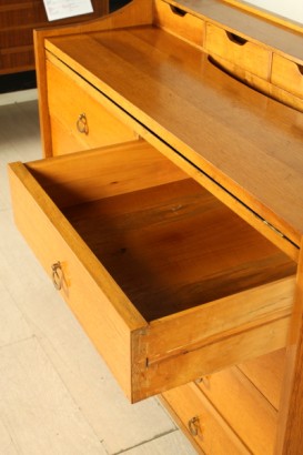 40 years, desk drawer, flap doors, veneered wood, covered with formica, good condition, signs of wear, written 80 cm, #modernariatomobili open