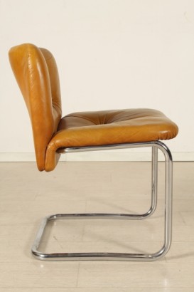 modernism, six chairs chairs years 70, structure in chromed metal, leather