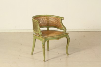 Cama y sillón de estilo barroco