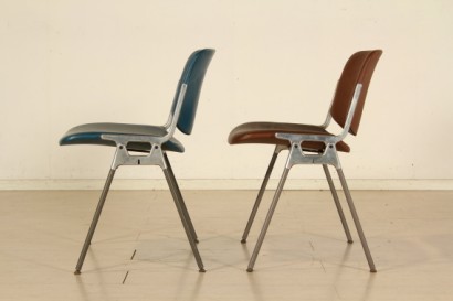 {* $ 0 $ *}, antiquités modernes, chaises, Castelli, chaises Castelli, Anonima Castelli, Giancarlo Piretti, DSC 106, # {* $ 0 $ *}, #modernariat, #chaises