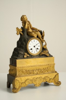 Fireplace clock