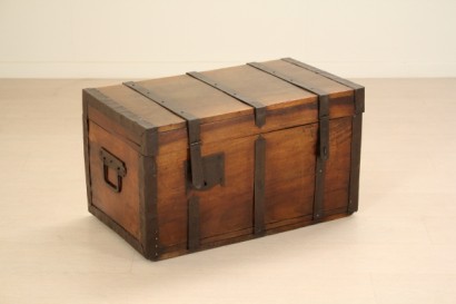 Trunk chest