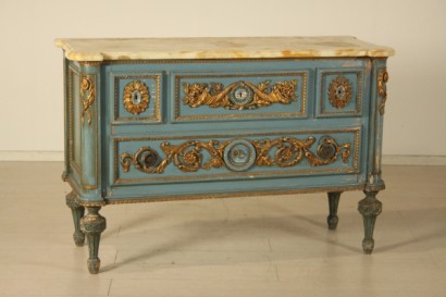 Cassettone in stile Neoclassico