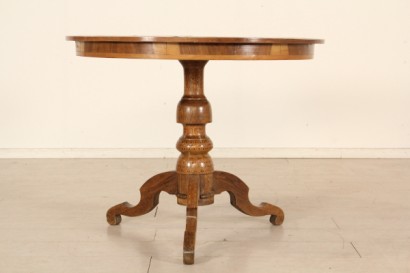 Couchtisch, rund, St. Georg, den Drachen, Ulme, Nussbaum, 800, Rolo, Emilia, hergestellt in Italien, #antiquariato, #tavolini, #dimanoinmano