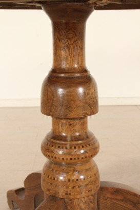 Couchtisch, rund, St. Georg, den Drachen, Ulme, Nussbaum, 800, Rolo, Emilia, hergestellt in Italien, #antiquariato, #tavolini, #dimanoinmano