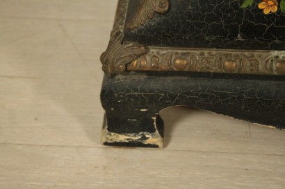 Orologio a pendolo con colonna