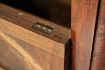 wood door, walnut, 800, made in italy, #antiquariato, #altrimobili, #dimanoinmano