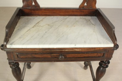 WC, Louis-Philippe, Carrara Marmor, Walnuss, 800, hergestellt in Italien, #antiquariato, #altrimobili, #dimanoinmano