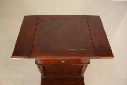 leather, mahogany furniture, Victorian, 800, 1800, England, #antiquariato, #altrimobili, #dimanoinmano