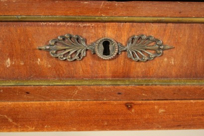 Desk, brass, leather, mahogany, neoclassical, 900, made in italy, #bottega, #mobiliinstile, #dimanoinmano