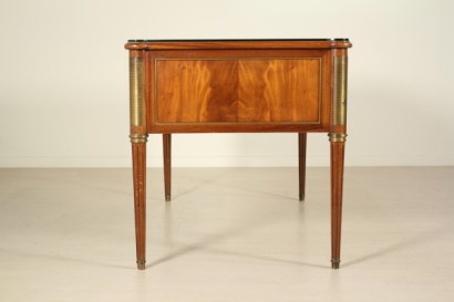 Desk, brass, leather, mahogany, neoclassical, 900, made in italy, #bottega, #mobiliinstile, #dimanoinmano