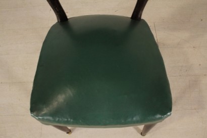 sillas, de 50 años, mancharon madera, ébano, tapicería, cuero artificial, hecha en Italia, #modernariato, #sedie, #dimanoinmano