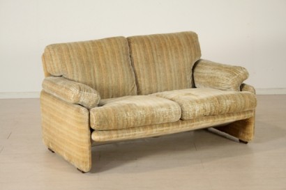 divano, Coronado, imbottitura, velluto, anni 70, anni 80, Tobia Scarpa, B&B Italia, made in italy, #modernariato, #divani, #dimanoinmano