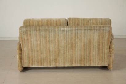 divano, Coronado, imbottitura, velluto, anni 70, anni 80, Tobia Scarpa, B&B Italia, made in italy, #modernariato, #divani, #dimanoinmano