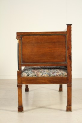sofá, Imperio, rodapiés, asiento, tapicería, nuez, 800, hecha en Italia, #antiquariato, #sedie, #poltrone, #divani, #dimanoinmano
