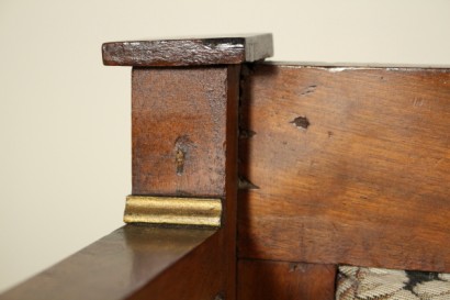 sofá, Imperio, rodapiés, asiento, tapicería, nuez, 800, hecha en Italia, #antiquariato, #sedie, #poltrone, #divani, #dimanoinmano