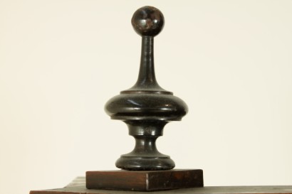 Featured, Elfenbein, Neo Gothic, Mahagoni, 800, 1800, hergestellt in Italien, #antiquariato, #librerie, #vetrine, #dimanoinmano