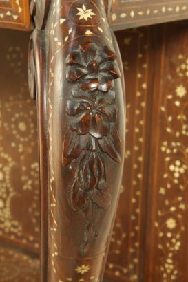 Featured, Elfenbein, Neo Gothic, Mahagoni, 800, 1800, hergestellt in Italien, #antiquariato, #librerie, #vetrine, #dimanoinmano