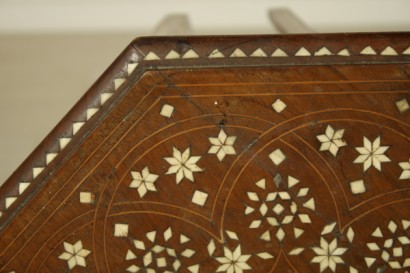 Tavolino intarsiato avorio