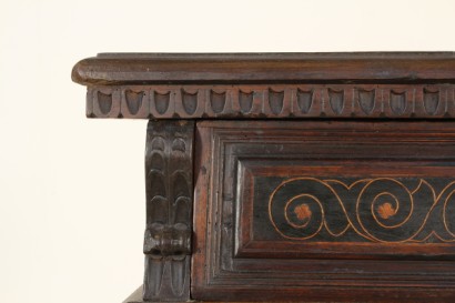 Inginocchiatoio intarsiato