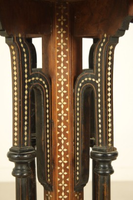 Table basse incrusté d’Ivoire