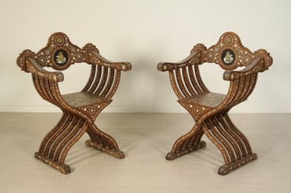 Savonarola Stühle paar