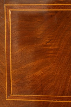 Kommode, Nussbaum, Mahagoni, Ahorn, Nussbaum, unten 700, hergestellt in Italien, #antiquariato, #cassettoni, #comò, #dimanoinmano