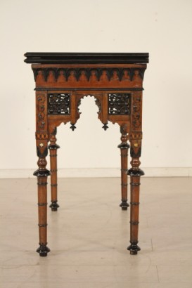 Tavolo da gioco Neogotico