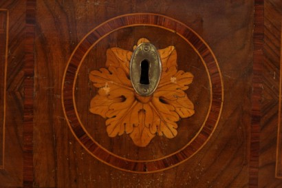 Kommode, Kiefer, Nussbaum, Buchsbaum, neoklassischen, 1700, Piacenza, hergestellt in Italien, #antiquariato, #cassettoni, Kommode, #dimanoinmano