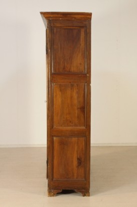 Schrank, Nussbaum, Massivholz, 700, 1700, hergestellt in Italien, #antiquariato, #armadi, #dimanoinmano