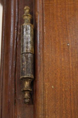 Schrank, Nussbaum, Massivholz, 700, 1700, hergestellt in Italien, #antiquariato, #armadi, #dimanoinmano