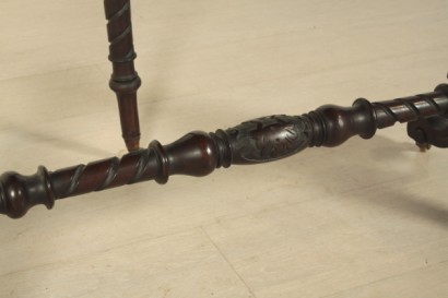 Tavolino a bandelle
