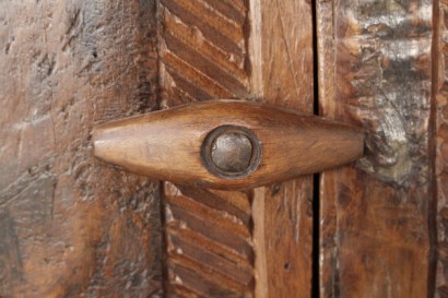 wardrobe, cupboard, ethnic, teak, 1900, East, #bottega, #mobiliinstile, #dimanoinmano