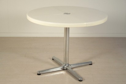 table, aluminum, 1970s, Giancarlo Piretti, Anonima Castelli, #modernariat, #tables, # {* $ 0 $ *}