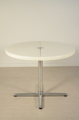 table, aluminum, 1970s, Giancarlo Piretti, Anonima Castelli, #modernariat, #tables, # {* $ 0 $ *}