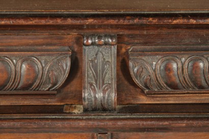 Credenza Neorinascimento