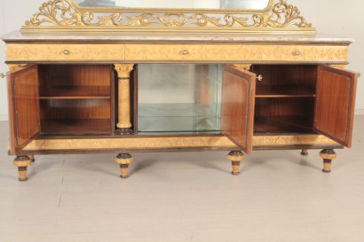 Interno Credenza tre ante con specchio