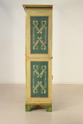 vestuario, decorado, lacado madera, 700, piemonte, hecha en Italia, #antiquariato, #armadi, #dimanoinmano