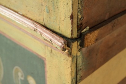 vestuario, decorado, lacado madera, 700, piemonte, hecha en Italia, #antiquariato, #armadi, #dimanoinmano