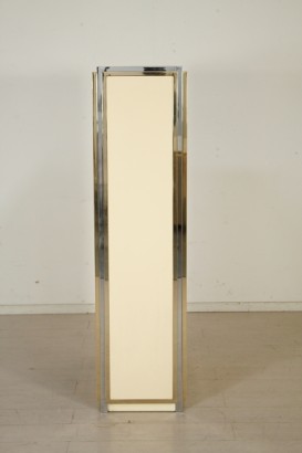 vetrina, anni 70, anni 80, made in italy, legno laccato, metallo, ottone, vetro fumè, #modernariato, #mobilio, #dimanoinmano