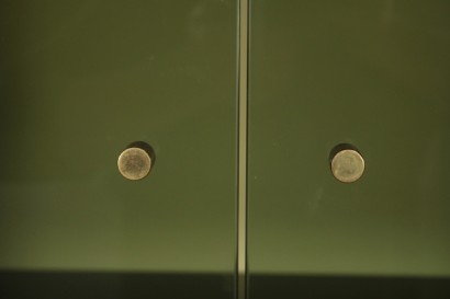 vetrina, anni 70, anni 80, made in italy, legno laccato, metallo, ottone, vetro fumè, #modernariato, #mobilio, #dimanoinmano