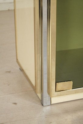 vetrina, anni 70, anni 80, made in italy, legno laccato, metallo, ottone, vetro fumè, #modernariato, #mobilio, #dimanoinmano