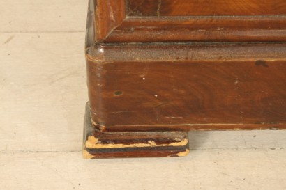 Cassettone piuma di mogano