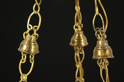 Vier leichte Kronleuchter