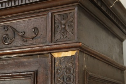 Schrank, 900, furniert Holz, Nussbaum, machte in Italien, #bottega, #neorinascimento, #dimanoinmano