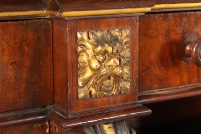 Grande credenza a due corpi