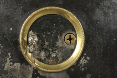 coffre-fort, fer, laiton, 800, faite en Italie, #antiquariato, #altrimobili, #dimanoinmano