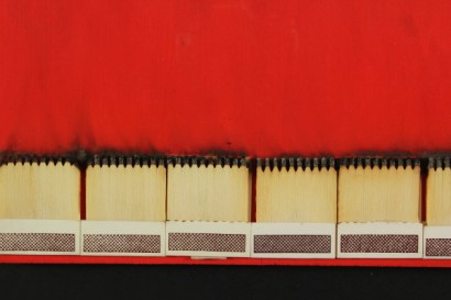 arte contemporanea, bernard aubertin, fiammiferi, fiammiferi bruciati, combustioni